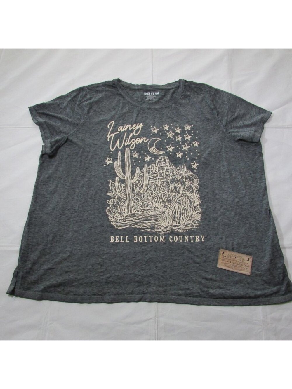 Lainey Wilson Women's XL Short Sleeve Bell Bottom Country Graphic T-Shirt Gray
